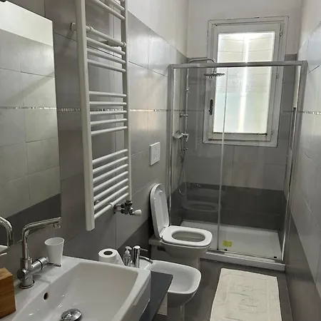 Vicino Al Duomo Con Parcheggio Privato アパート パドヴァ